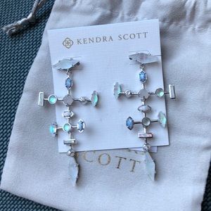 Kendra Scott Teagan in Tranquil. NWT